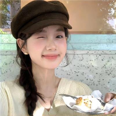 眼里余光都是你
